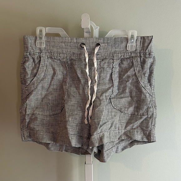 Athleta Striped Casual Shorts - Picture 1 of 4